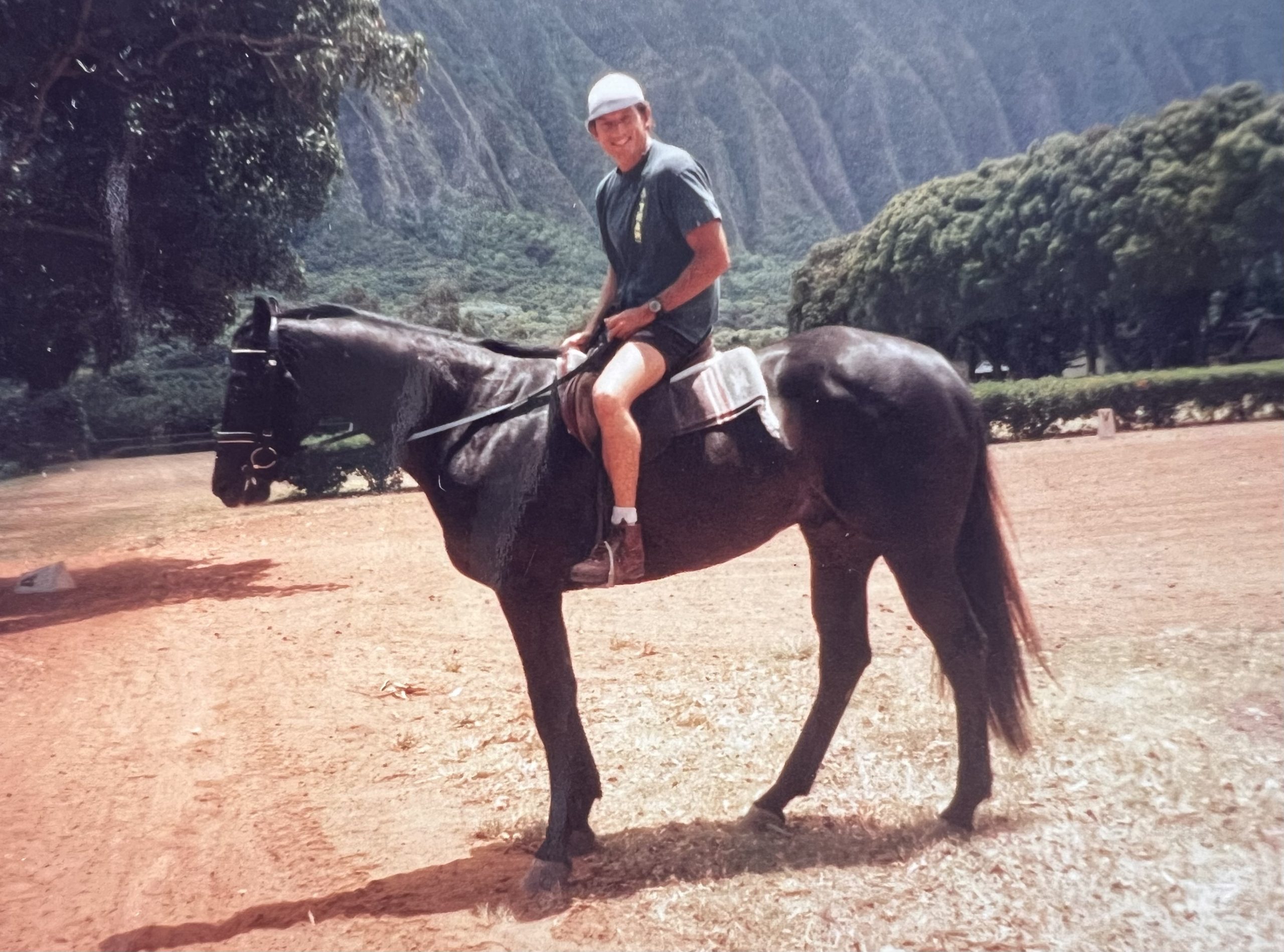 Horseback Into Valleys...Kauaistyle.com